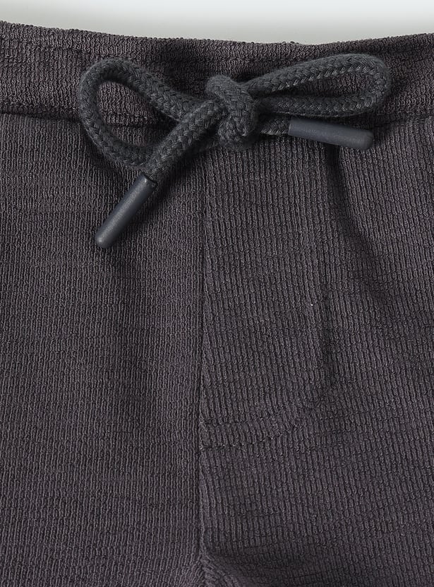 Boys Textured Shorts Set