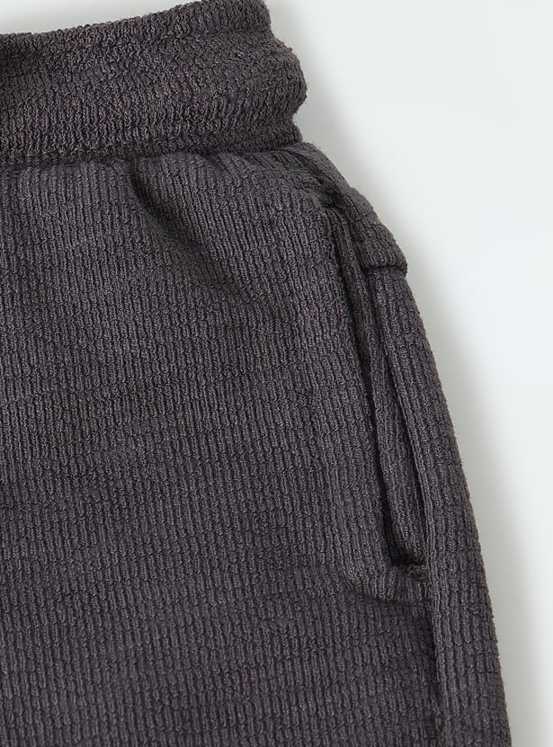 Boys Textured Shorts Set