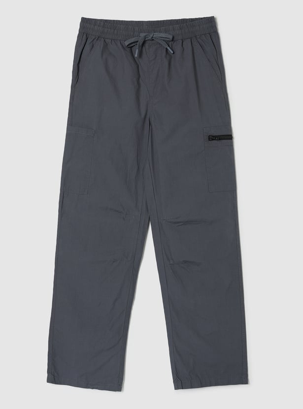 Boys Solid Relaxed Fit Cargo Trousers