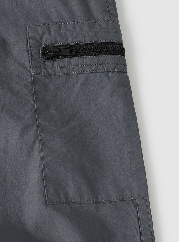 Boys Solid Relaxed Fit Cargo Trousers