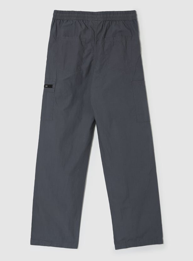 Boys Solid Relaxed Fit Cargo Trousers