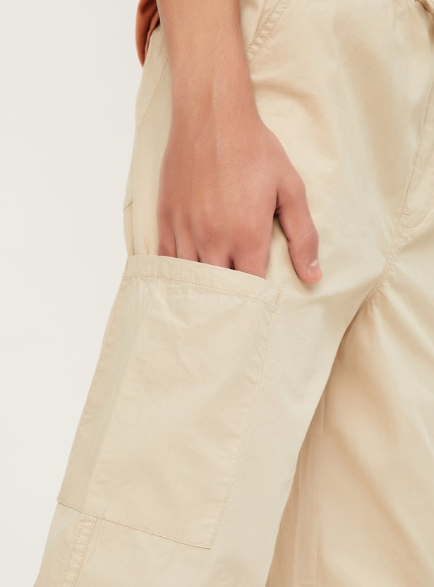 Boys Solid Relaxed Fit Cargo Trousers