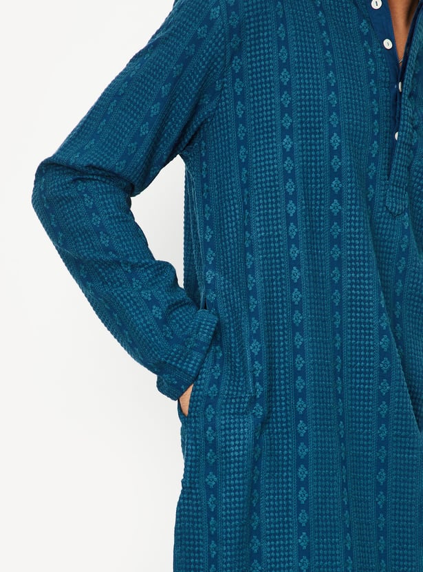 Men Embroidered Regular Fit Kurta