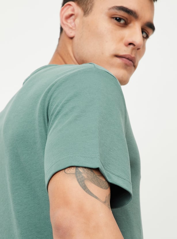 Men Solid T-shirt