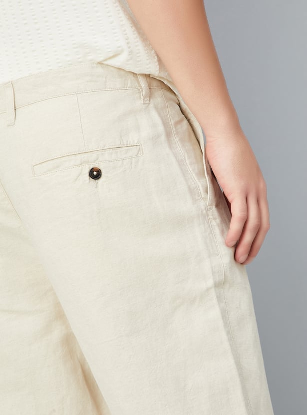 Men Solid Slim Fit Linen Chinos