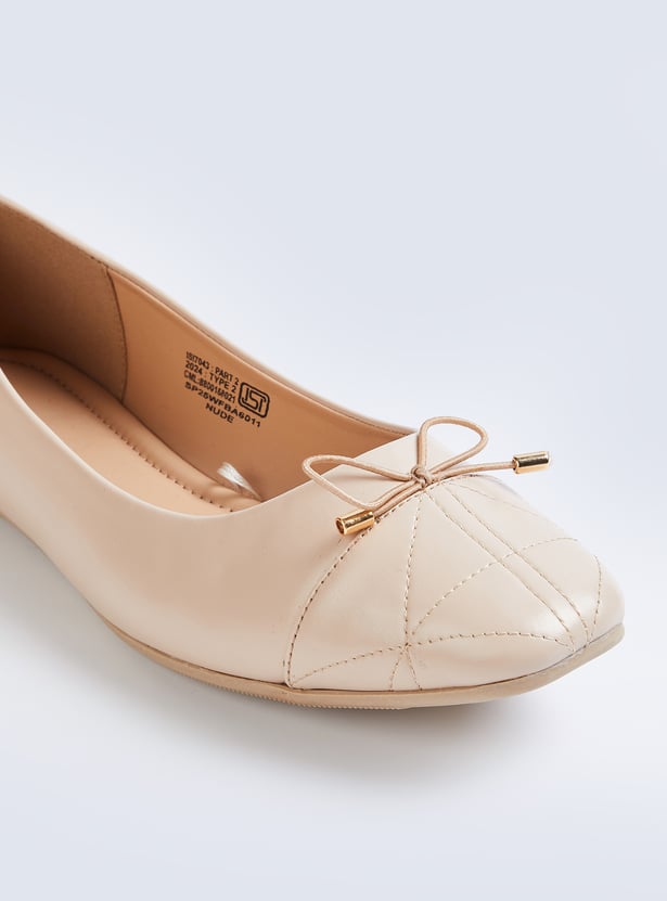 Women Textured Ballerinas with Bow