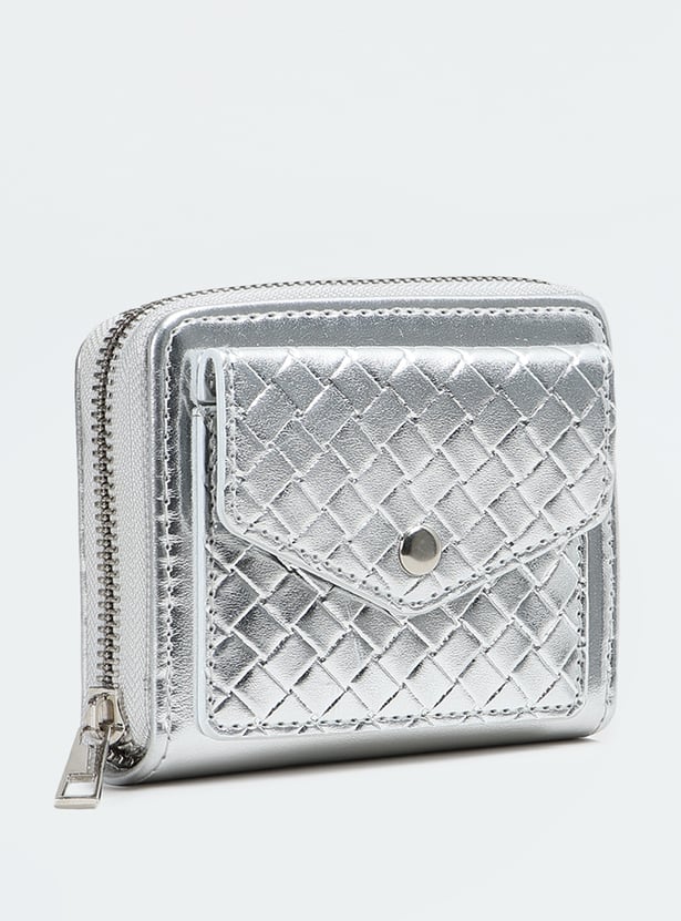 Women Metallic Finish Clutch