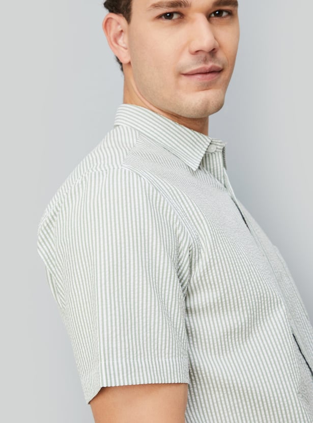 Men Seersucker Slim Fit Shirt