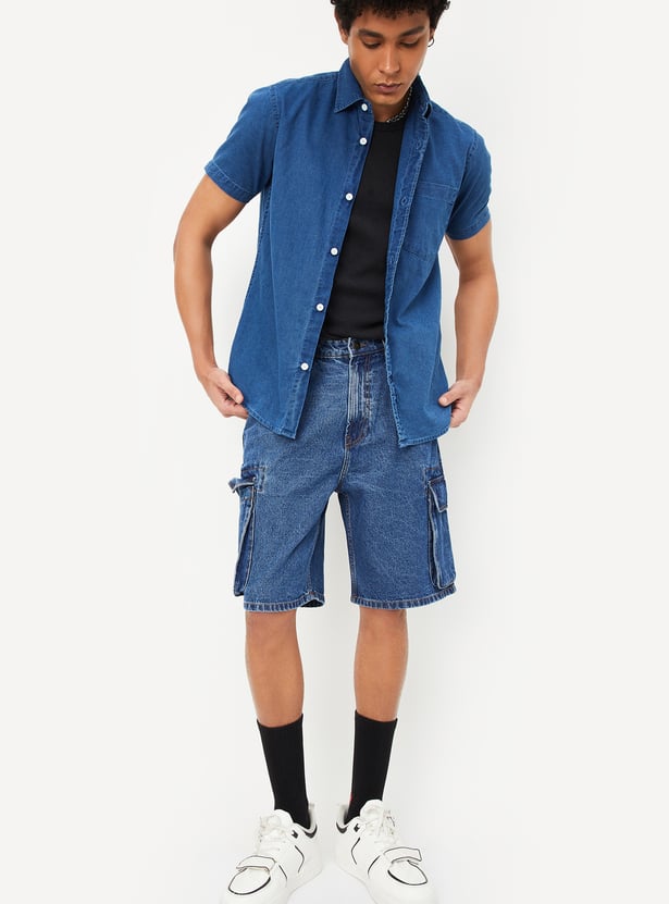 Men Solid Regular Fit Denim Shirt