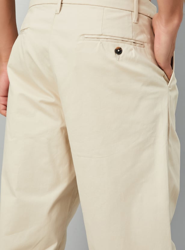 Men Solid Pleated Regular Fit Chinos