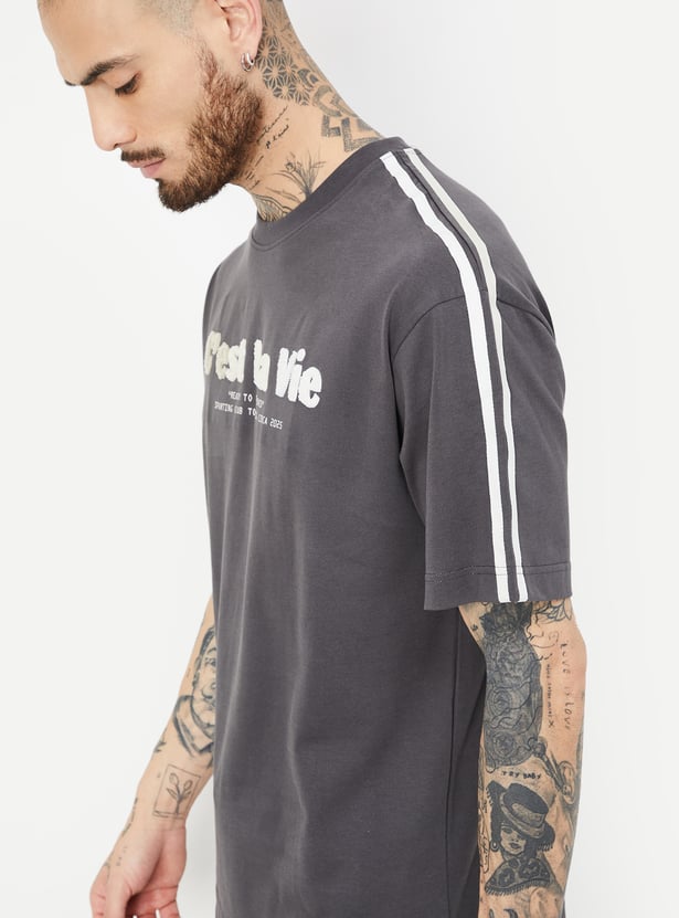 Men Chenile Embroidered Oversized Athleisure T-shirt