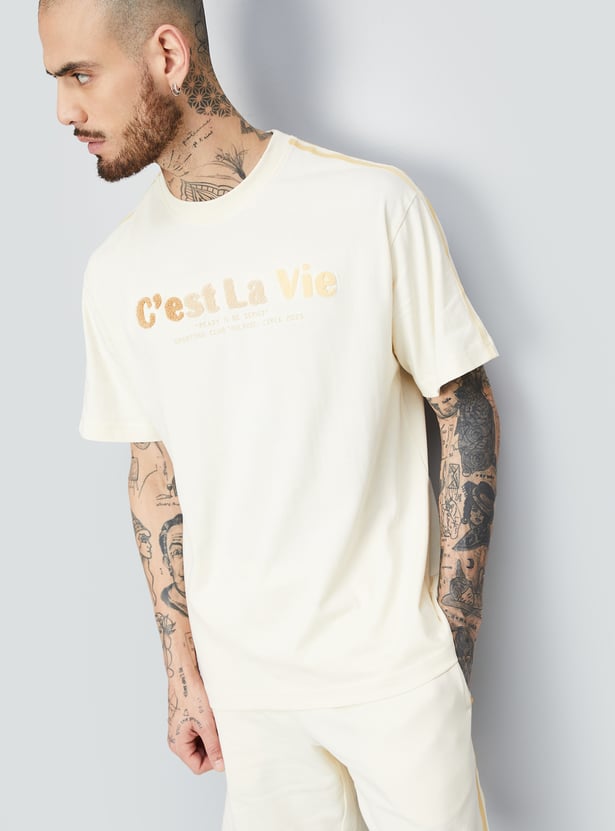 Men Chenile Embroidered Oversized Athleisure T-shirt