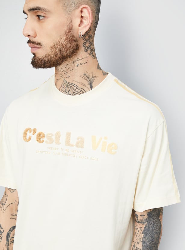 Men Chenile Embroidered Oversized Athleisure T-shirt