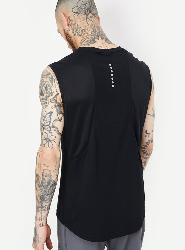 Men Solid Athleisure T-shirt