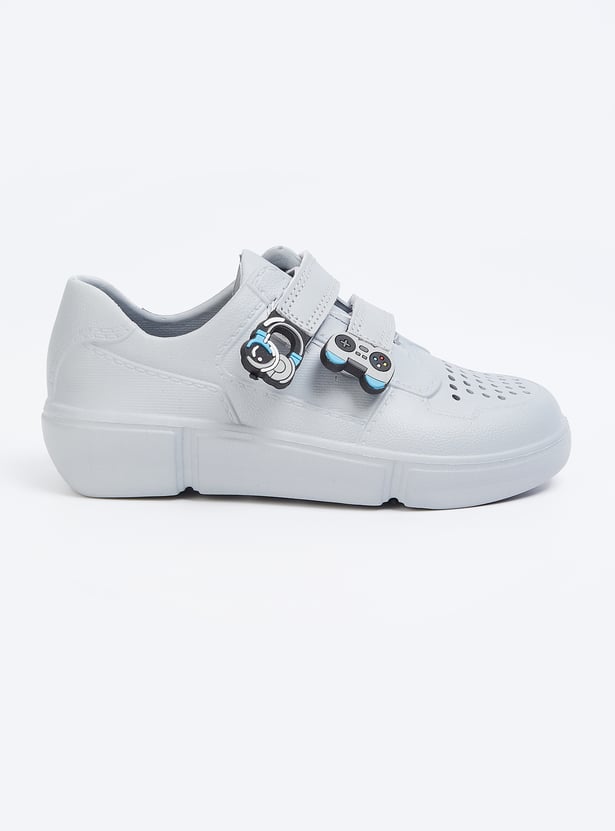 Boys Captain America Perforated Sneakers