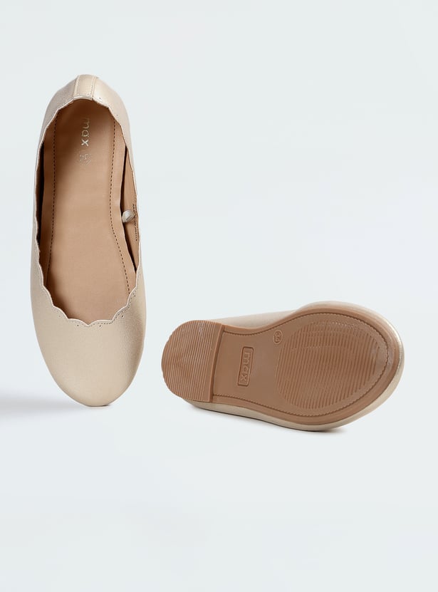 Girls Metallic Finish Ballerinas