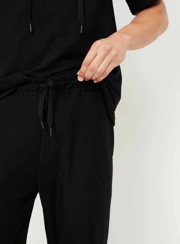 Men Textured Regular Fit Trousers