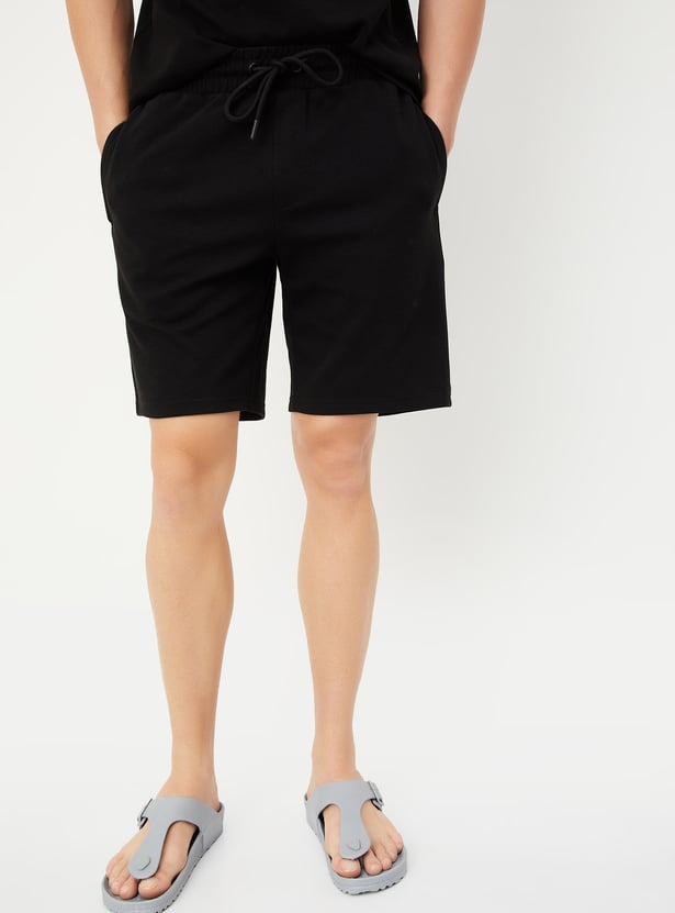 Men Textured Regular Fit Shorts