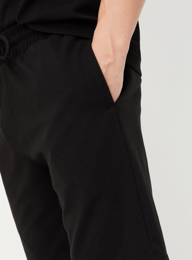 Men Textured Regular Fit Shorts