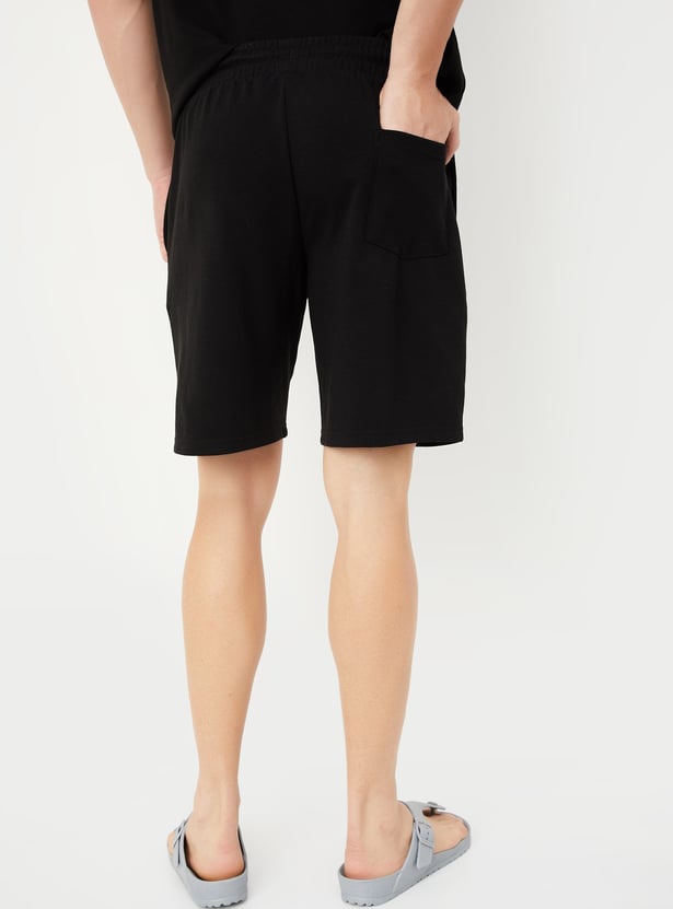 Men Textured Regular Fit Shorts