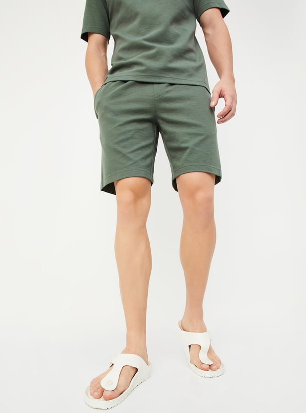 Men Textured Regular Fit Shorts