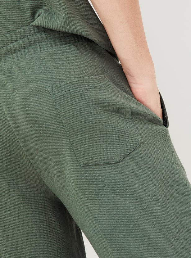 Men Textured Regular Fit Shorts