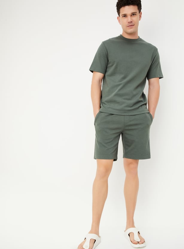 Men Textured T-shirt