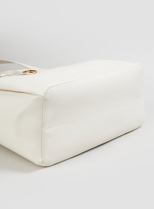 Women Textured Tote Bag