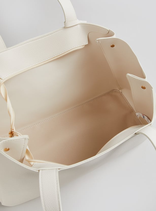 Women Textured Tote Bag