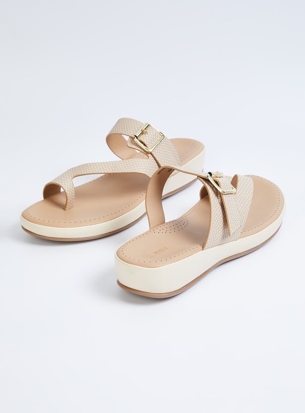Women Textured One-Toe Platforms