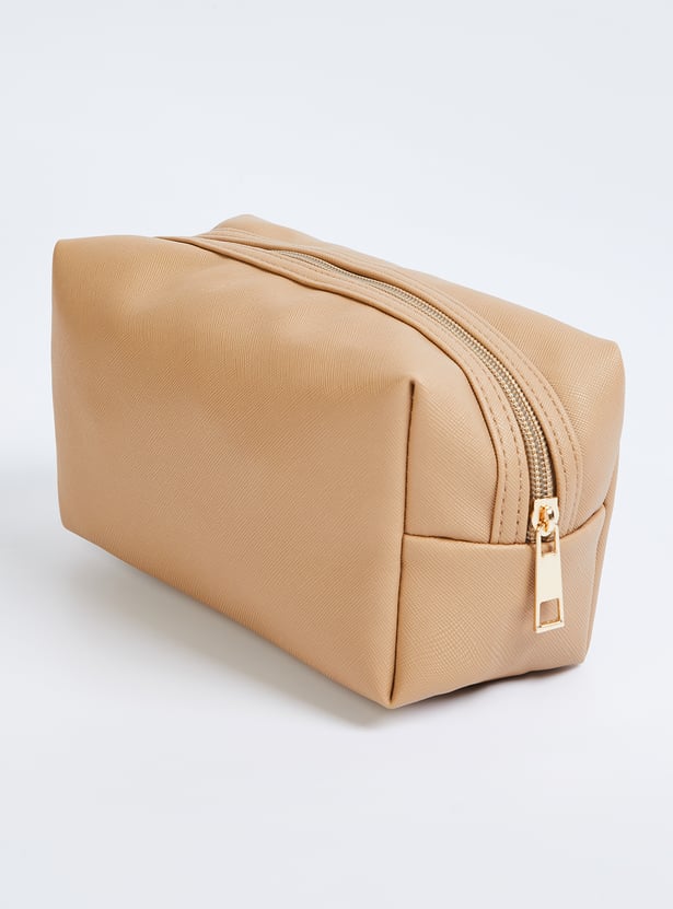 Women Textured Pouch