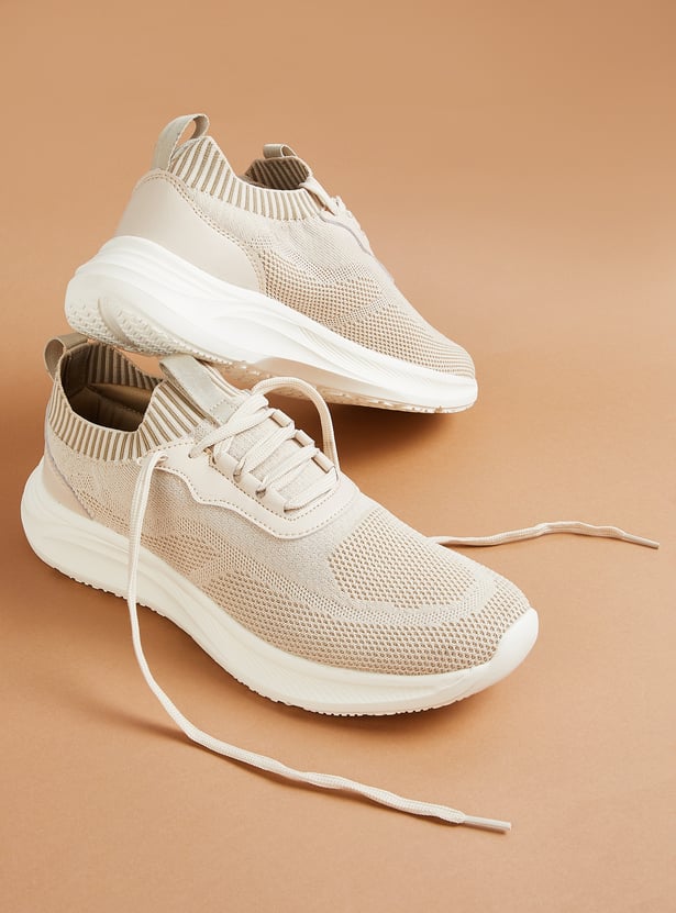 Men Mesh Sports Shoes