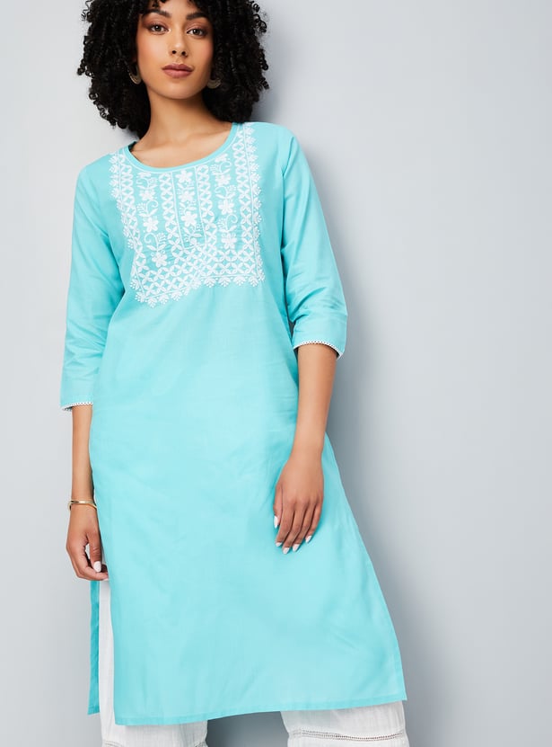 Women Yoke Embroidered Straight Kurta