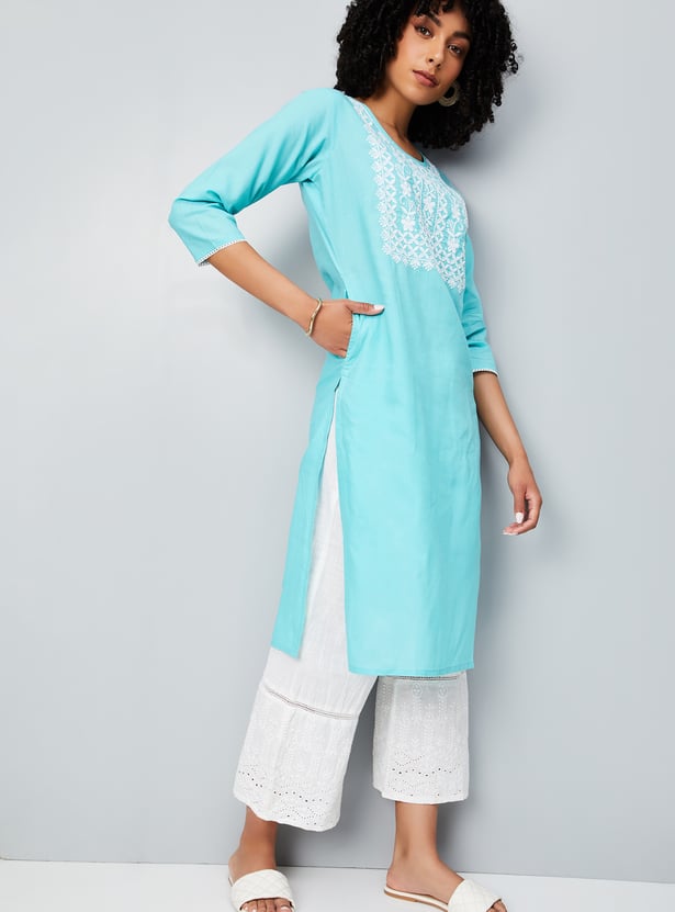Women Yoke Embroidered Straight Kurta