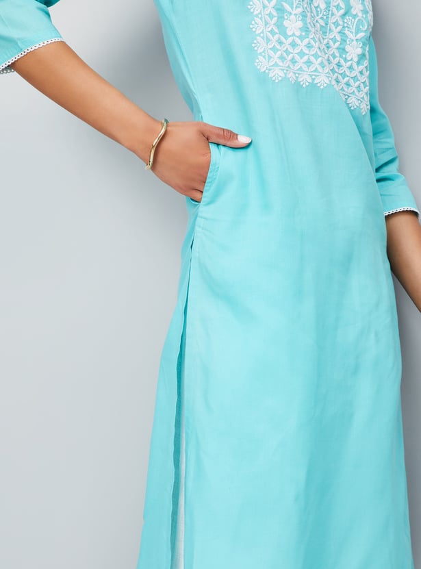 Women Yoke Embroidered Straight Kurta