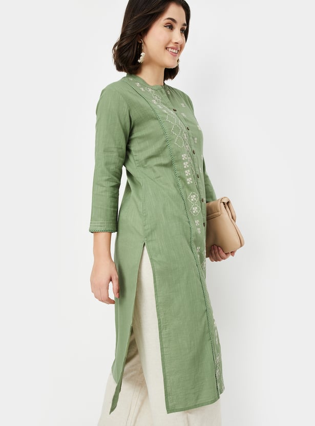 Women Embroidered Straight Kurta