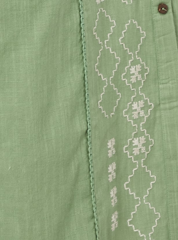 Women Embroidered Straight Kurta