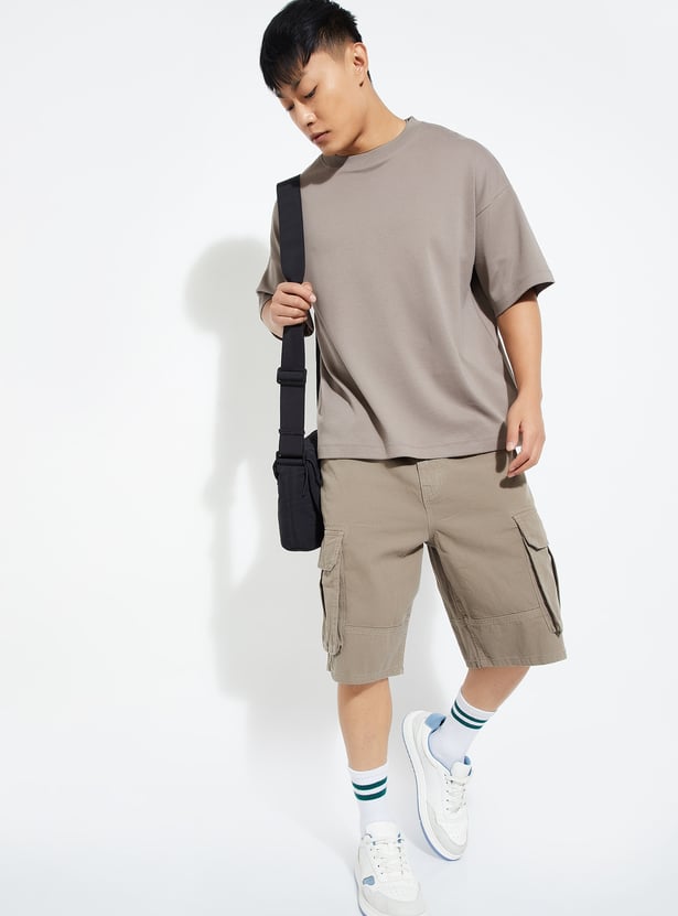 URB_N Men Solid Boxy Fit T-shirt