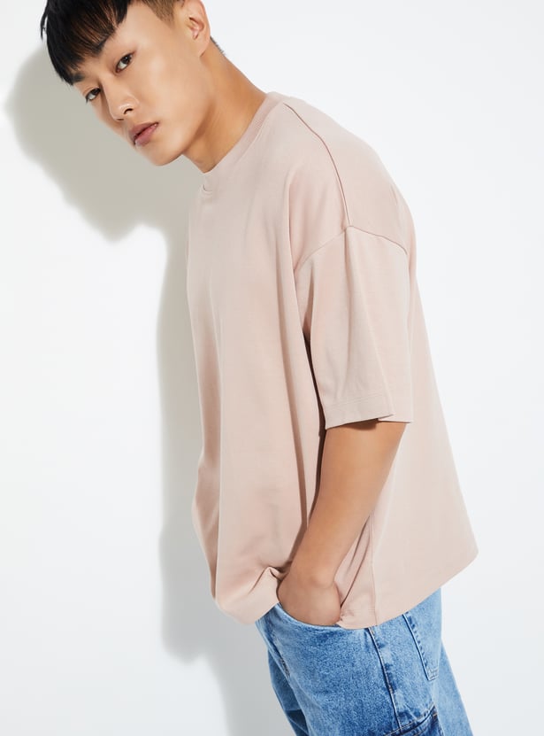 URB_N Men Solid Boxy Fit T-shirt