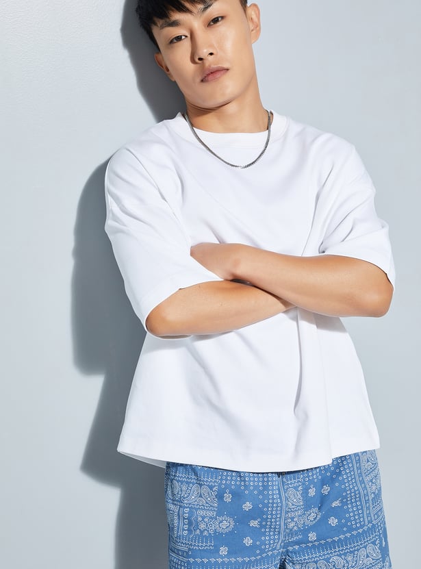 URB_N Men Solid Boxy Fit T-shirt