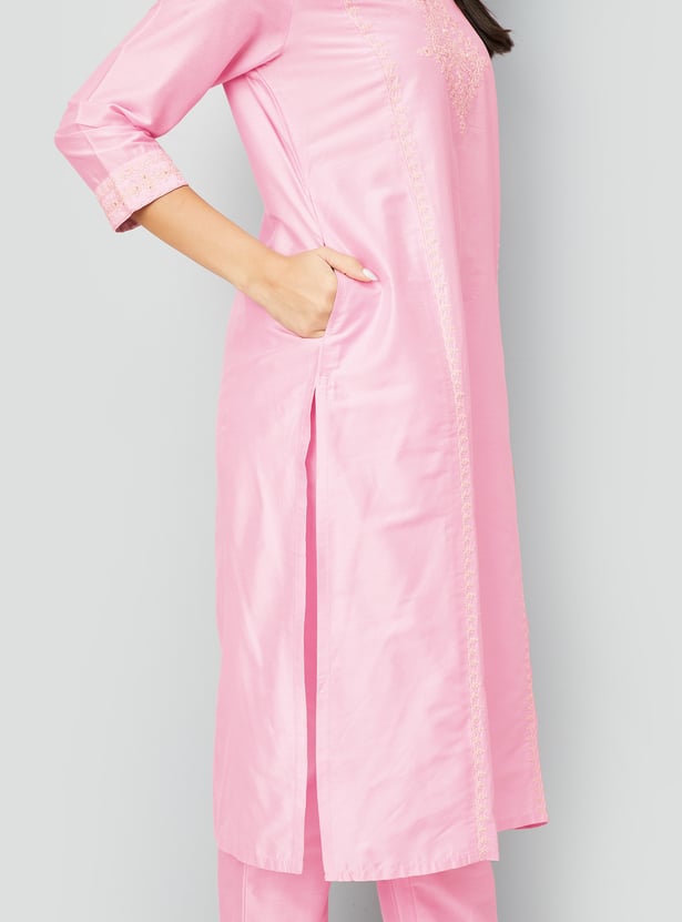 Women Embroidered Straight Kurta Set