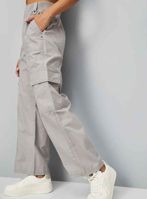 Women Solid Cargo Trousers
