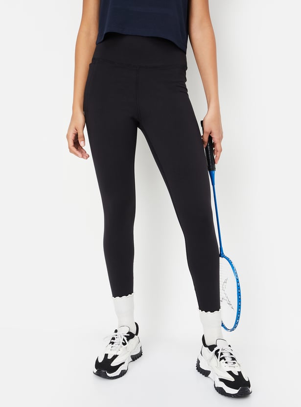 Women Solid Skinny Fit Tights