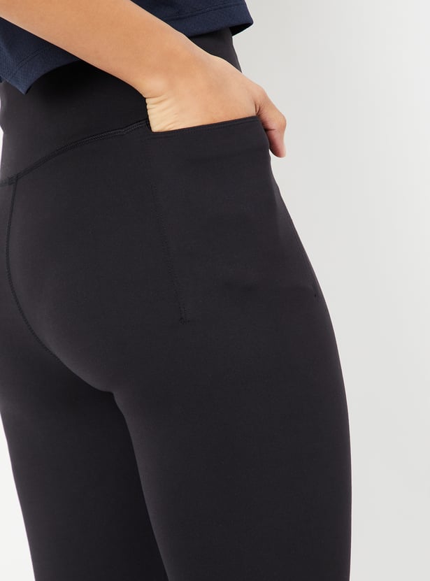 Women Solid Skinny Fit Tights