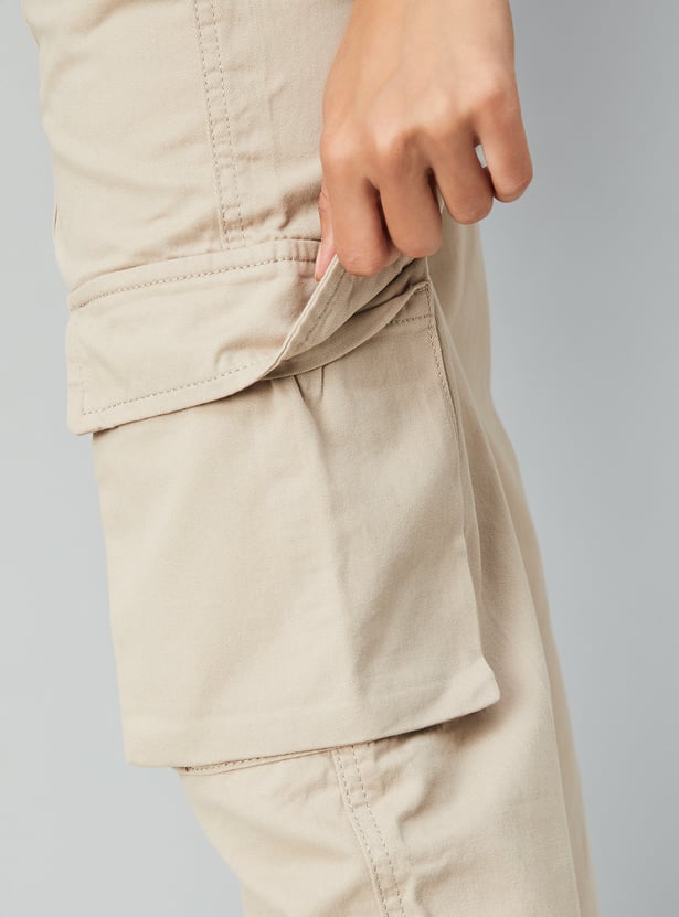 Women Solid Cargo Jeans