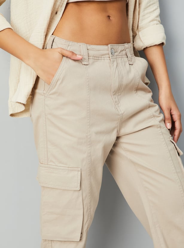 Women Solid Cargo Jeans