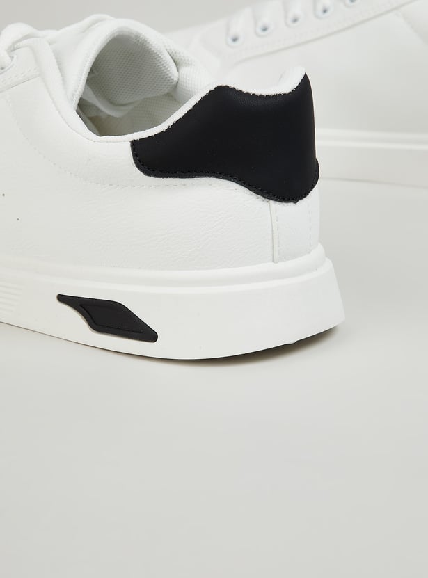 Men Colourblock Lace Up Sneakers