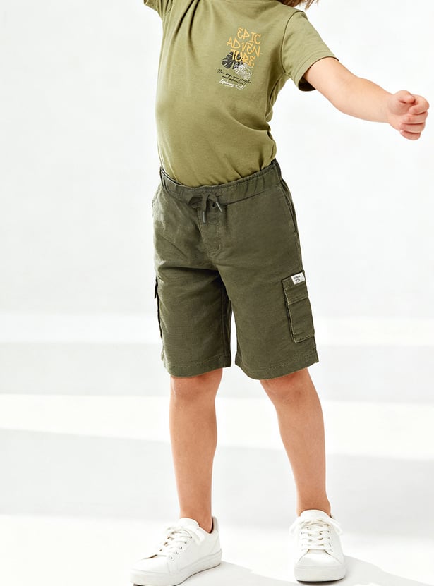 Buy Boys Textured Cargo Shorts Online at just Rs. 599.0