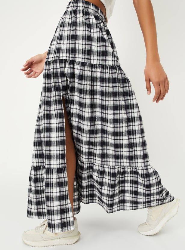 【韓国WHO.A.U フーアーユー】Long Tiered Check Skirt 스커트 - 후아유닷컴