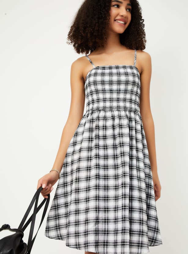 Women Checked A-line Dress